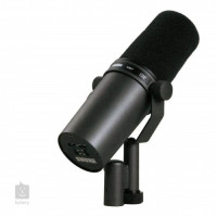 Shure SM7B Cardioid Dynamic Vocal Microphone